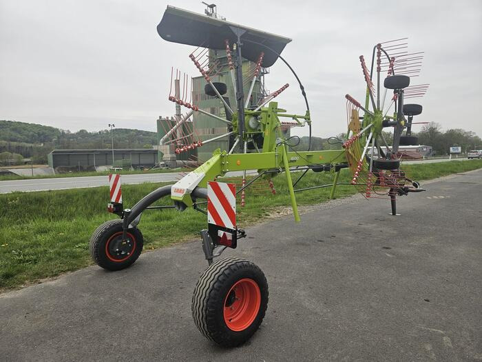 Claas Liner 1600 - Maşină de întors fânul: Foto 3 Claas Liner 1600 - Maşină de întors fânul: Foto 3