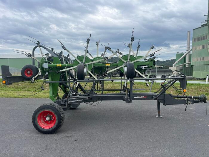 Fendt Twister 13010 T - Maşină de întors fânul: Foto 4 Fendt Twister 13010 T - Maşină de întors fânul: Foto 4