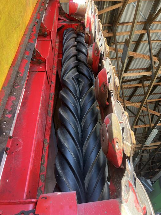 Cositoare Pöttinger NovaCat X 8 RC: Foto 13 Cositoare Pöttinger NovaCat X 8 RC: Foto 13