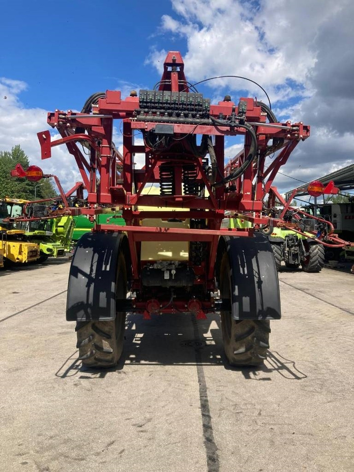Hardi COMMANDERr 4500 - Maşină de erbicidat tractata: Foto 4 Hardi COMMANDERr 4500 - Maşină de erbicidat tractata: Foto 4