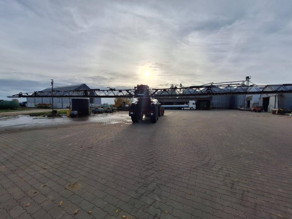 Horsch Leeb 12 TD - Maşină de erbicidat tractata: Foto 5 Horsch Leeb 12 TD - Maşină de erbicidat tractata: Foto 5