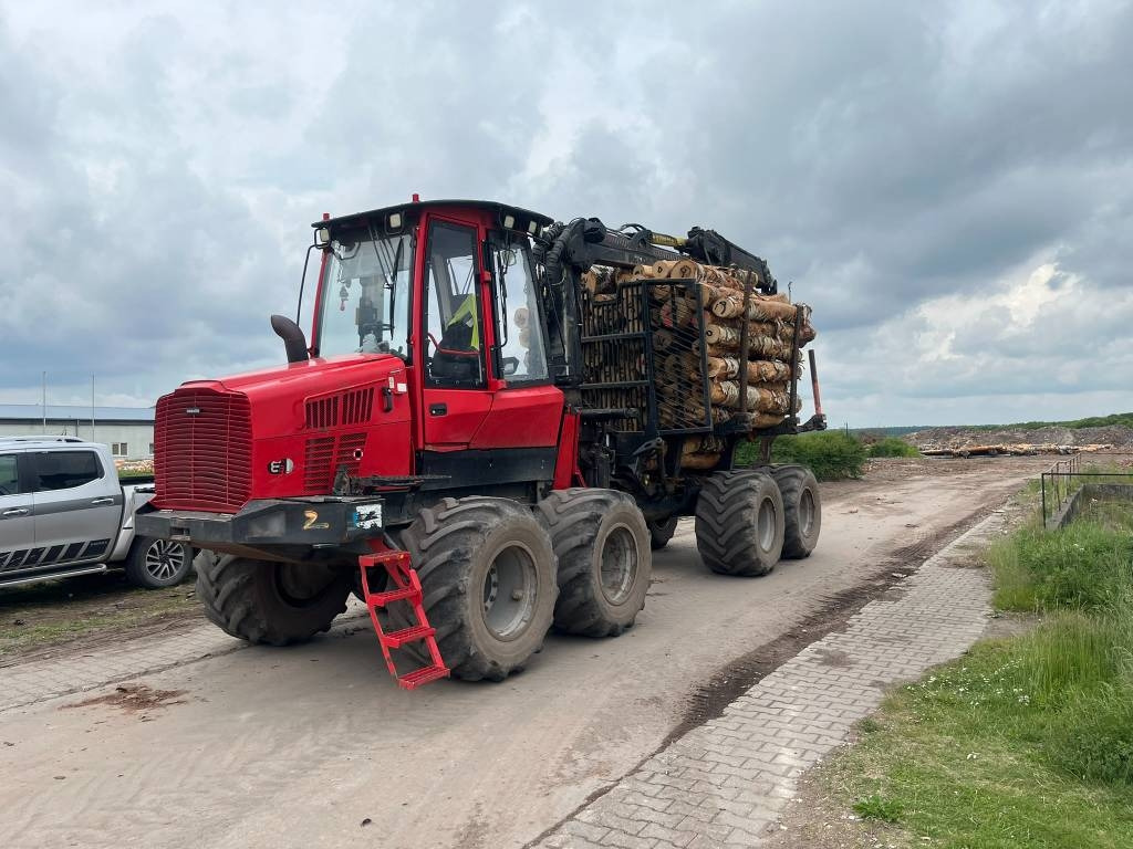 Komatsu 845 - Forwarder: Foto 1 Komatsu 845 - Forwarder: Foto 1