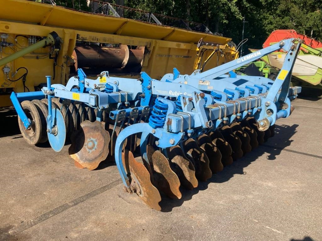 Lemken Rubin 9/300 U - Grapă cu discuri: Foto 1 Lemken Rubin 9/300 U - Grapă cu discuri: Foto 1