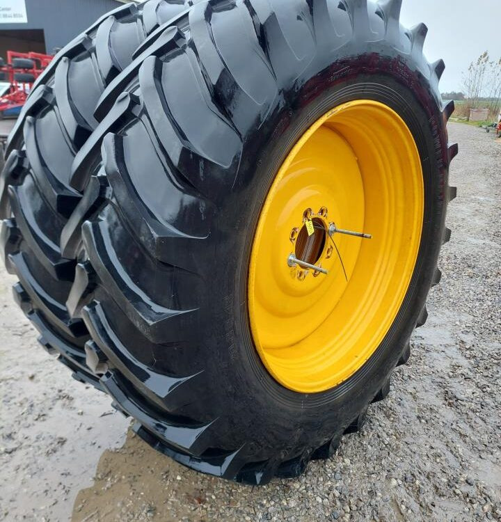 Alliance Power Drive Radial HT 20.8R42 - Anvelopă pentru Maşină de erbicidat: Foto 4 Alliance Power Drive Radial HT 20.8R42 - Anvelopă pentru Maşină de erbicidat: Foto 4