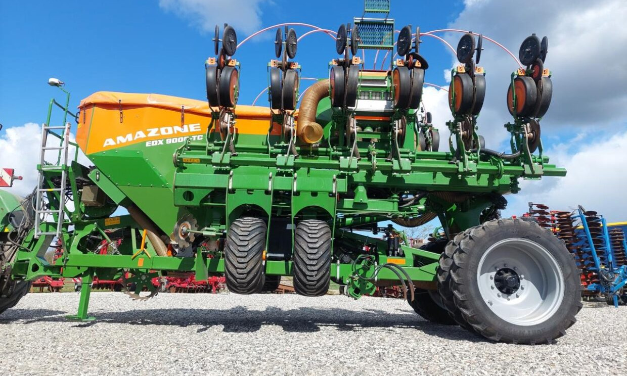 Amazone EDX 9000-TC MED GPS - Semănătoare de precizie: Foto 2 Amazone EDX 9000-TC MED GPS - Semănătoare de precizie: Foto 2