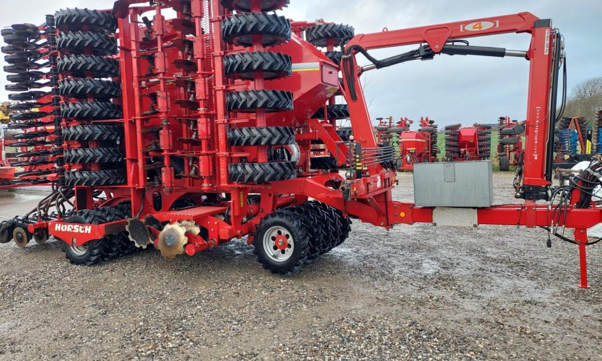 Horsch Pronto 8 DC - DouDrill og kran - Semănătoare: Foto 1 Horsch Pronto 8 DC - DouDrill og kran - Semănătoare: Foto 1