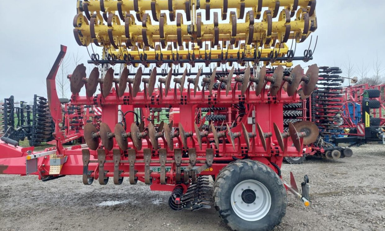 Pöttinger Terradisc 8001 T - Grapă cu discuri: Foto 3 Pöttinger Terradisc 8001 T - Grapă cu discuri: Foto 3