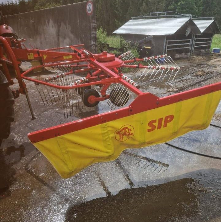 SIP 350 T rive - Maşină de întors fânul: Foto 2 SIP 350 T rive - Maşină de întors fânul: Foto 2