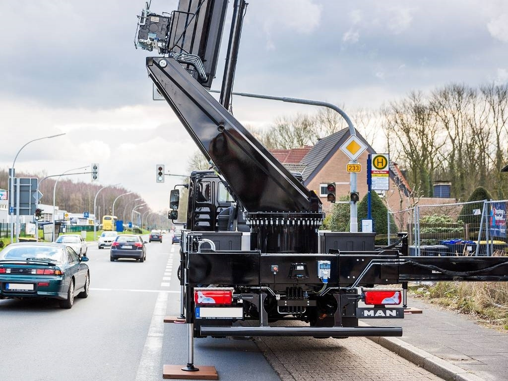 Böcker AK 37/4000 - Macara tot teren: Foto 2 Böcker AK 37/4000 - Macara tot teren: Foto 2