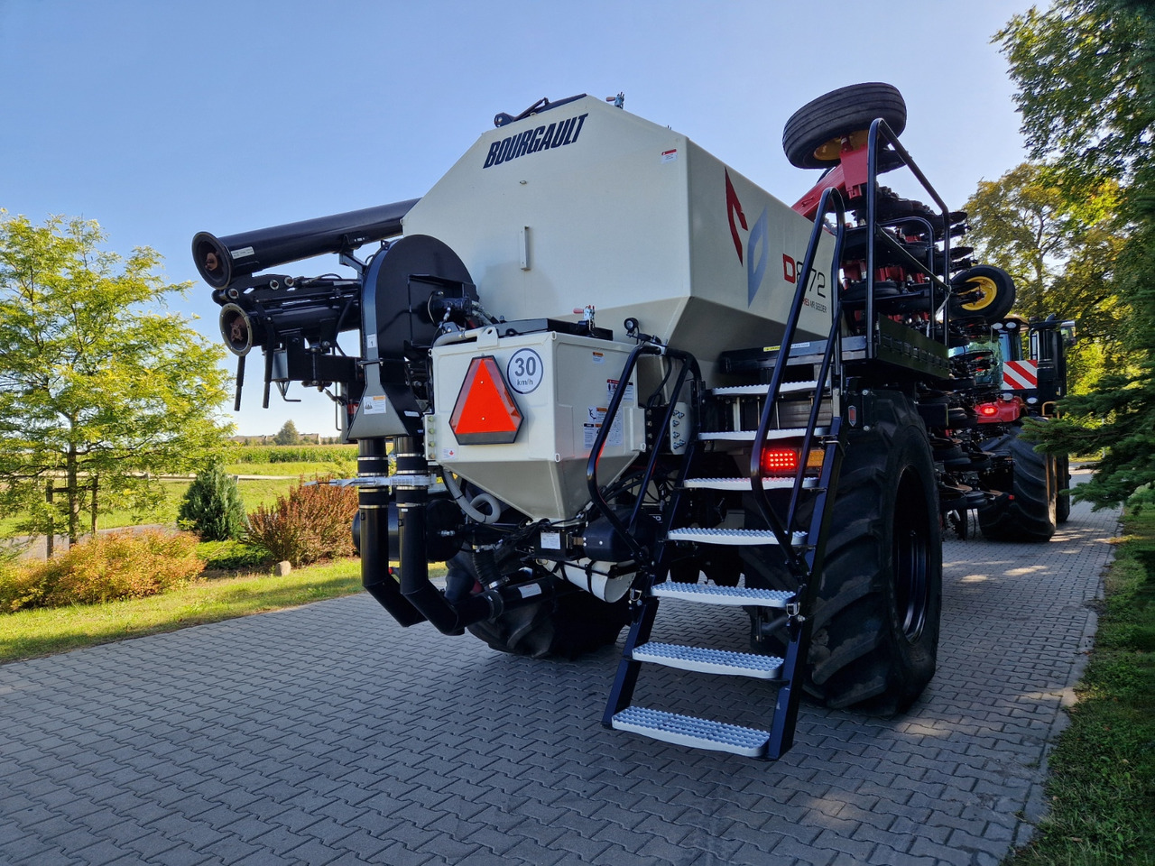 Bourgault CD 872-8 - Semănătoare: Foto 2 Bourgault CD 872-8 - Semănătoare: Foto 2