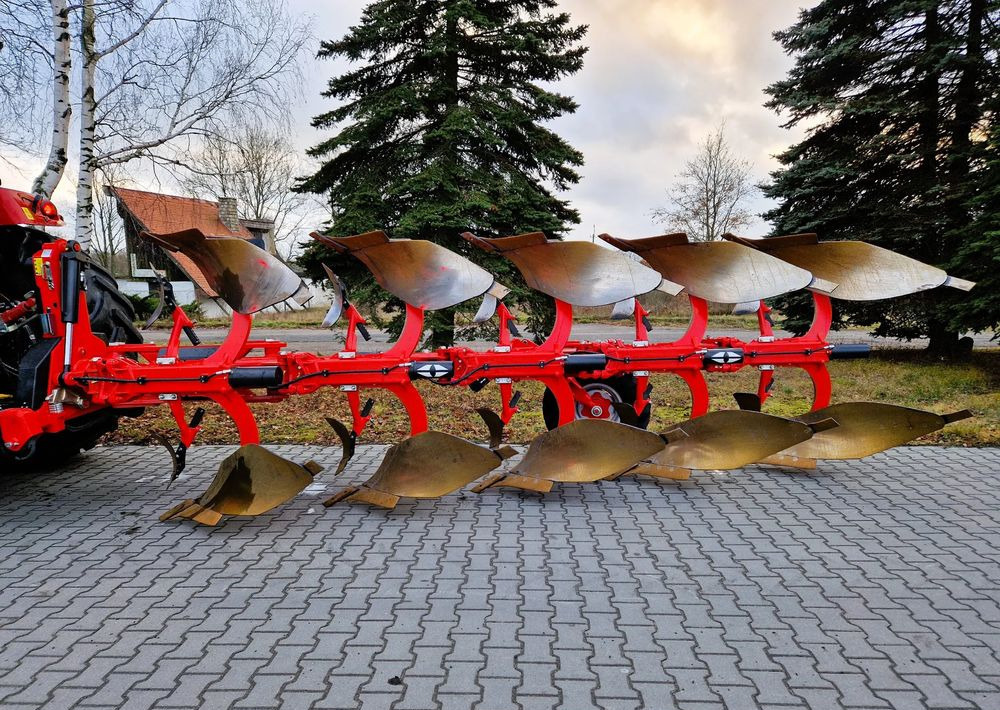 Gregoire Besson Gregoire Besson Rover 70 - Plug: Foto 4 Gregoire Besson Gregoire Besson Rover 70 - Plug: Foto 4