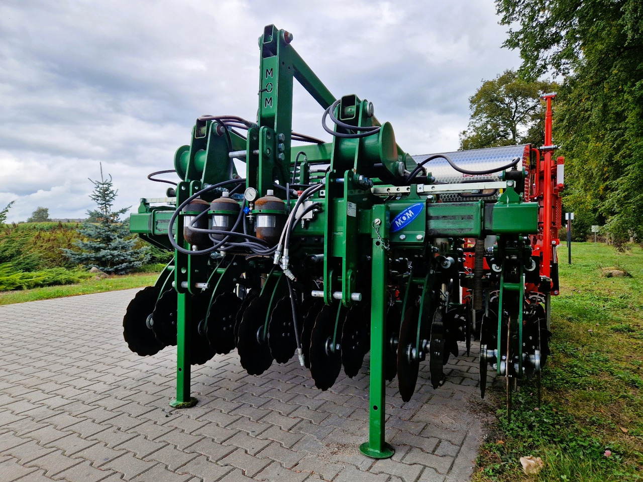 MASCHIO GASPARDO + Moretto MOM MAGA 6R + Strip Hawk - Semănătoare de precizie: Foto 4 MASCHIO GASPARDO + Moretto MOM MAGA 6R + Strip Hawk - Semănătoare de precizie: Foto 4