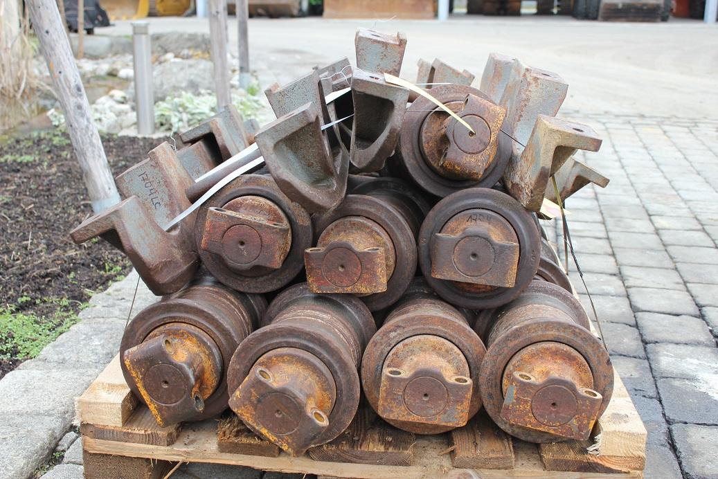 Atlas 1704 LC - Rola de rulare pentru Utilaje constructii: Foto 2 Atlas 1704 LC - Rola de rulare pentru Utilaje constructii: Foto 2