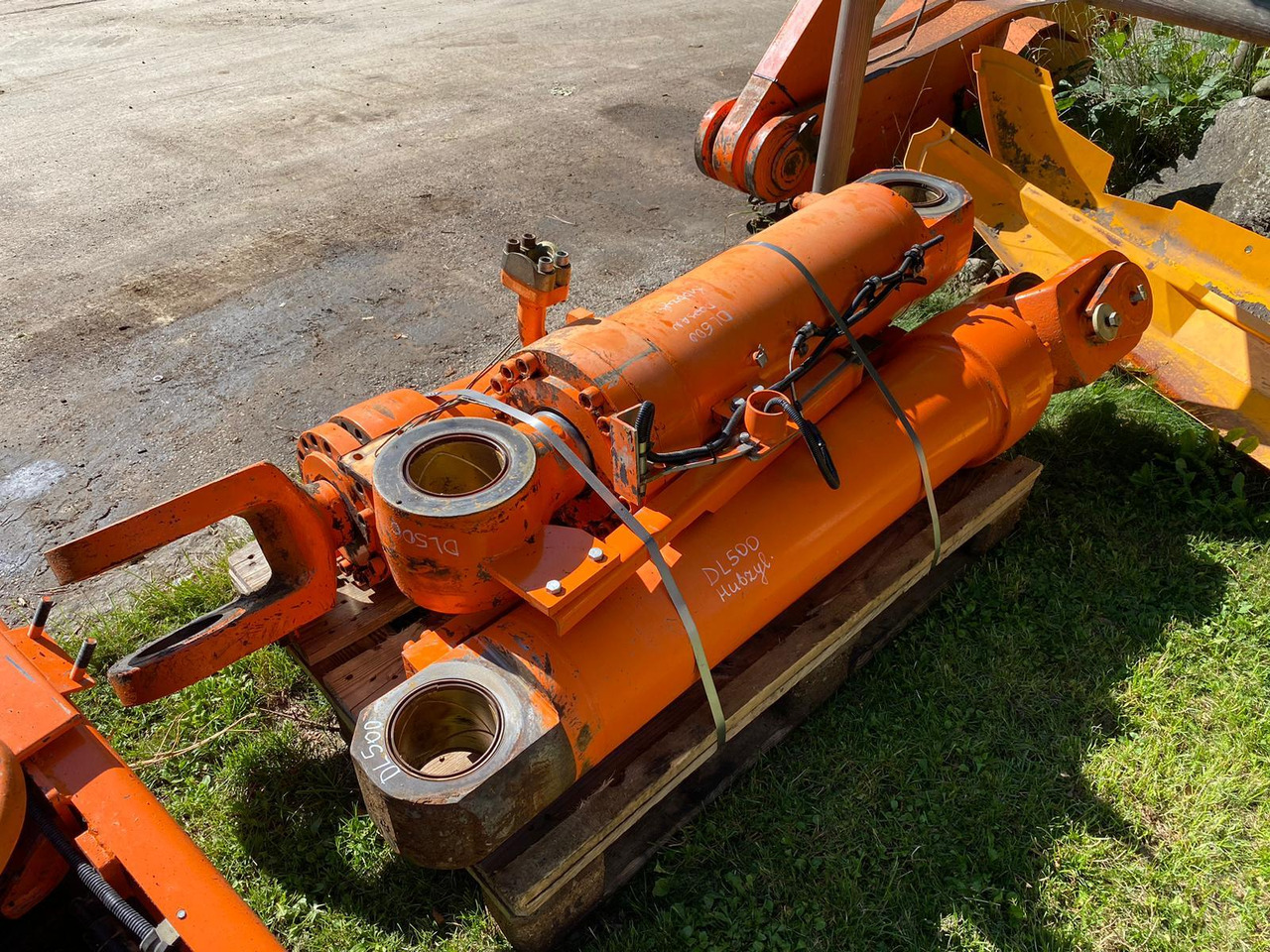 Doosan DL 500 - Cilindru hidraulic pentru Utilaje constructii: Foto 2 Doosan DL 500 - Cilindru hidraulic pentru Utilaje constructii: Foto 2