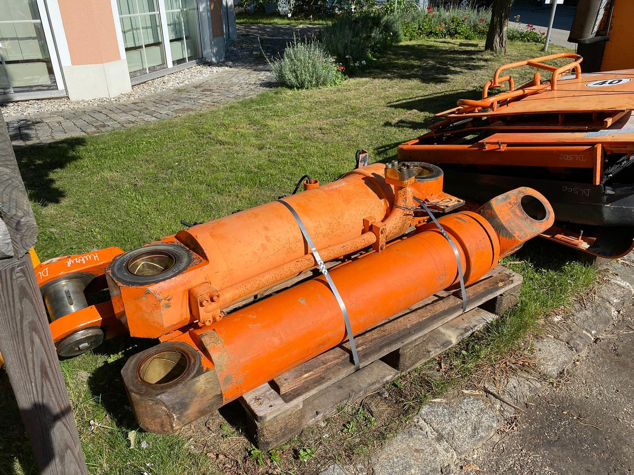 Doosan DL 500 - Cilindru hidraulic pentru Utilaje constructii: Foto 3 Doosan DL 500 - Cilindru hidraulic pentru Utilaje constructii: Foto 3