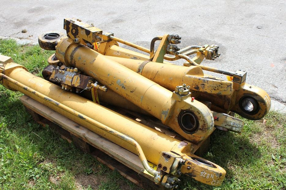 Eder M 825 - Cilindru hidraulic pentru Utilaje constructii: Foto 5 Eder M 825 - Cilindru hidraulic pentru Utilaje constructii: Foto 5