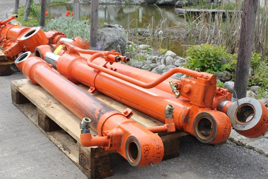 Hitachi ZX190W - Cilindru hidraulic pentru Utilaje constructii: Foto 5 Hitachi ZX190W - Cilindru hidraulic pentru Utilaje constructii: Foto 5