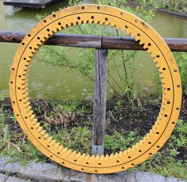 Liebherr 900, 902 - Rulment rotire pentru Utilaje constructii: Foto 3 Liebherr 900, 902 - Rulment rotire pentru Utilaje constructii: Foto 3