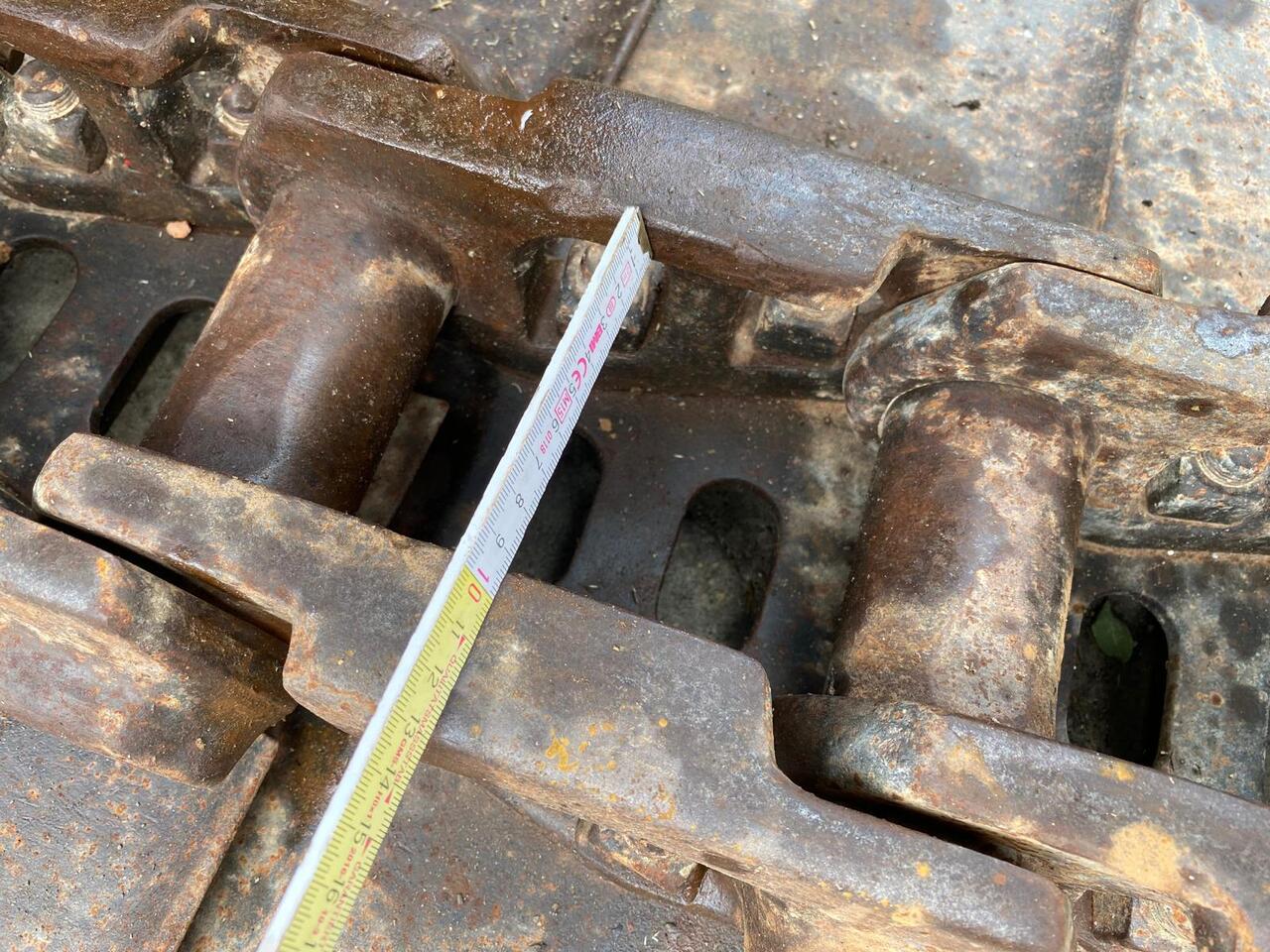 Liebherr R 904 - Senila pentru Utilaje constructii: Foto 4 Liebherr R 904 - Senila pentru Utilaje constructii: Foto 4