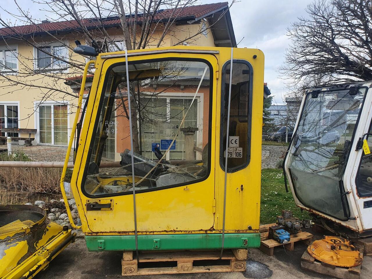 Liebherr R 942 - Cabină pentru Excavator pe şenile: Foto 3 Liebherr R 942 - Cabină pentru Excavator pe şenile: Foto 3