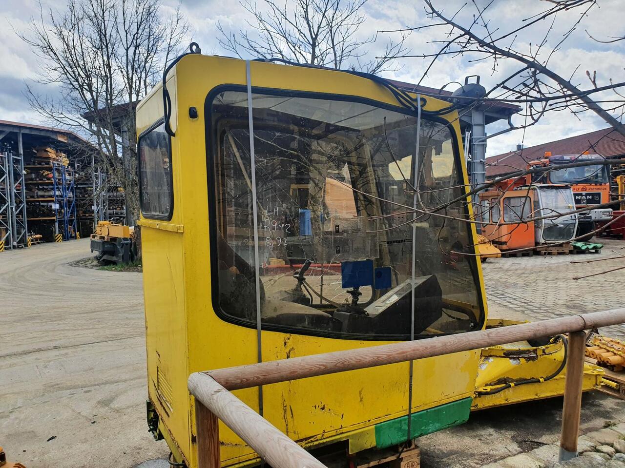 Liebherr R 942 - Cabină pentru Excavator pe şenile: Foto 5 Liebherr R 942 - Cabină pentru Excavator pe şenile: Foto 5