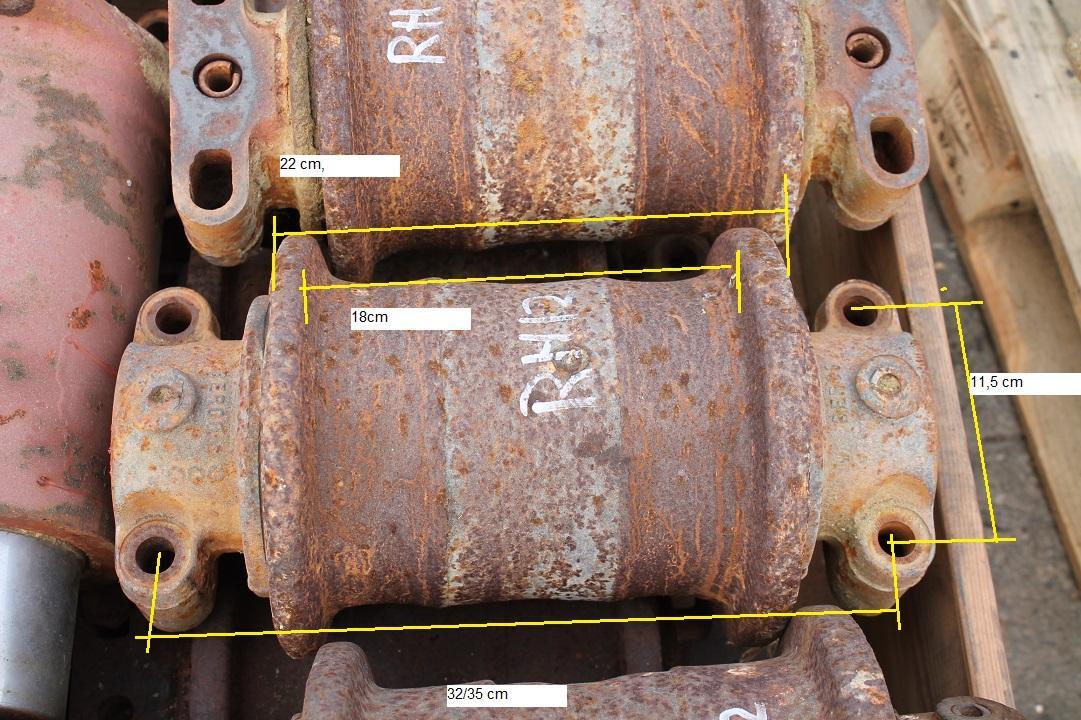 O&K RH 12 - Rola de rulare pentru Excavator pe şenile: Foto 2 O&K RH 12 - Rola de rulare pentru Excavator pe şenile: Foto 2