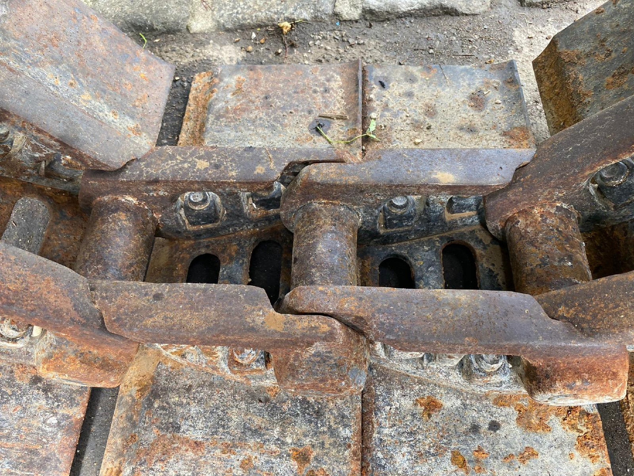 Terex TC 240 - Senila pentru Utilaje constructii: Foto 5 Terex TC 240 - Senila pentru Utilaje constructii: Foto 5