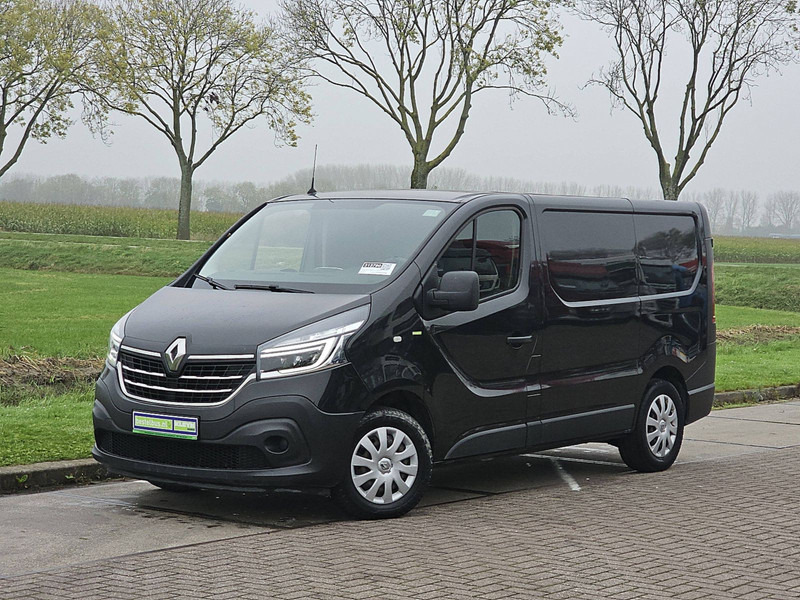 Renault Trafic 2.0 DCI L1H1 LED Euro6 AC! - Autoutilitară compactă: Foto 2 Renault Trafic 2.0 DCI L1H1 LED Euro6 AC! - Autoutilitară compactă: Foto 2