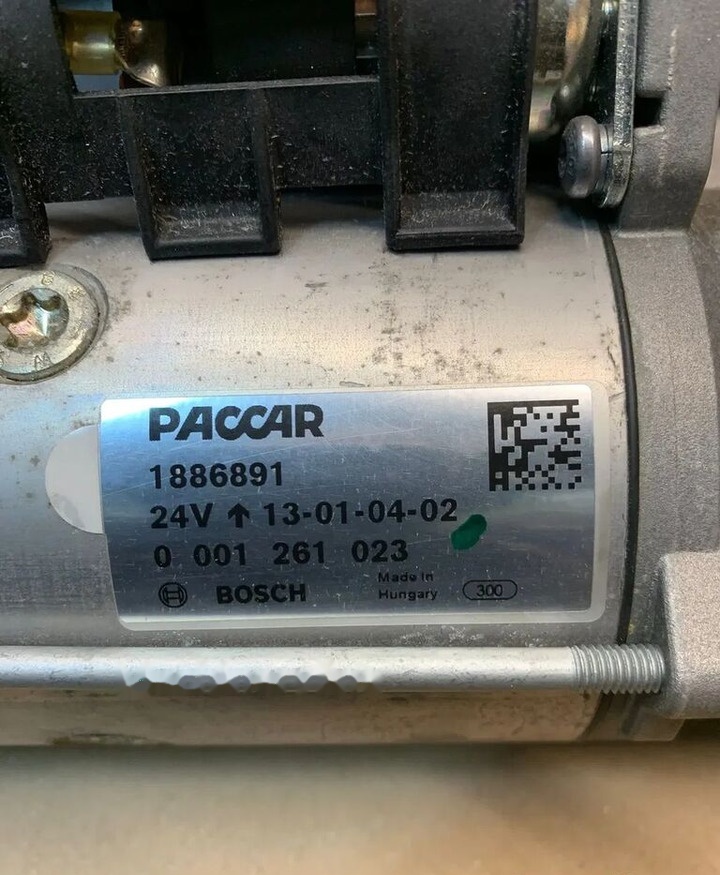 Nowy 24v 6kW DAF TEMSA SOLARIS 2134699 PACCAR BOSCH 0001261023 - Demaror pentru Camion: Foto 2 Nowy 24v 6kW DAF TEMSA SOLARIS 2134699 PACCAR BOSCH 0001261023 - Demaror pentru Camion: Foto 2