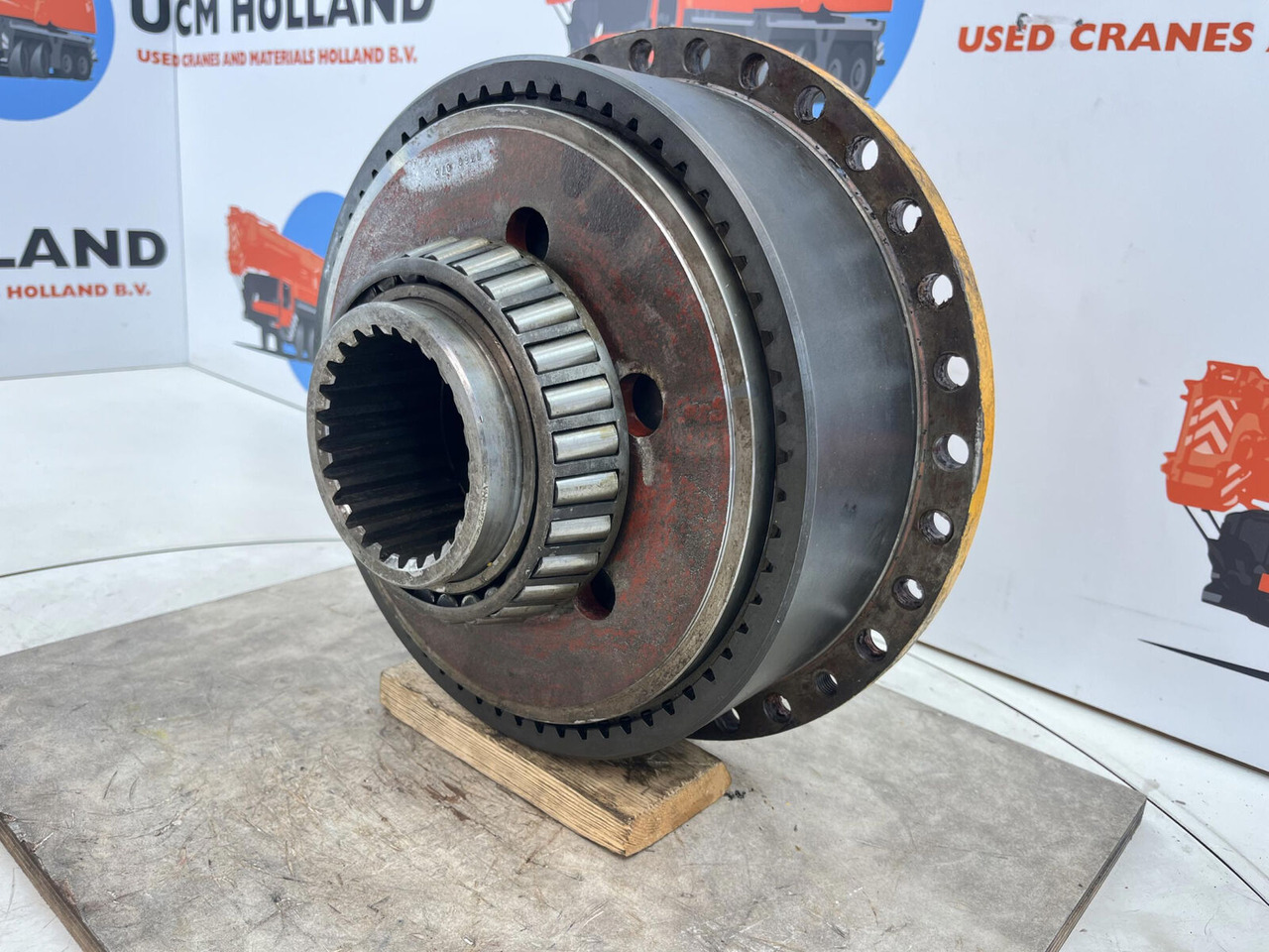 FAUN RTF 30 Planetary gear 15-23-63-36-3pl-H25-24 - Transmisie finală pentru Automacara: Foto 3 FAUN RTF 30 Planetary gear 15-23-63-36-3pl-H25-24 - Transmisie finală pentru Automacara: Foto 3