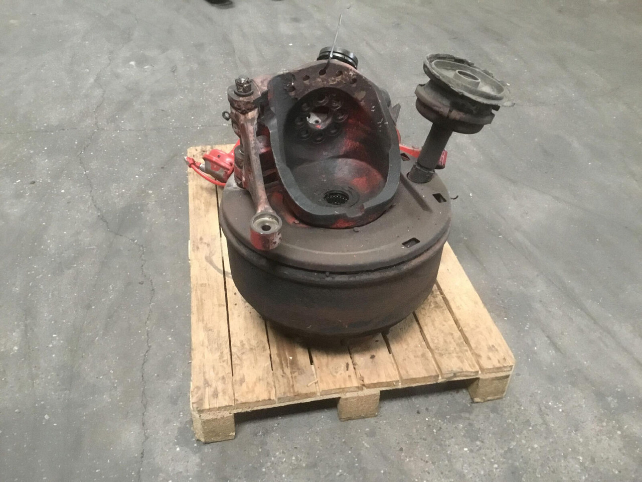 Grove GMK 5130-1 Megatrak axle house - Fuzeta pentru Automacara: Foto 2 Grove GMK 5130-1 Megatrak axle house - Fuzeta pentru Automacara: Foto 2