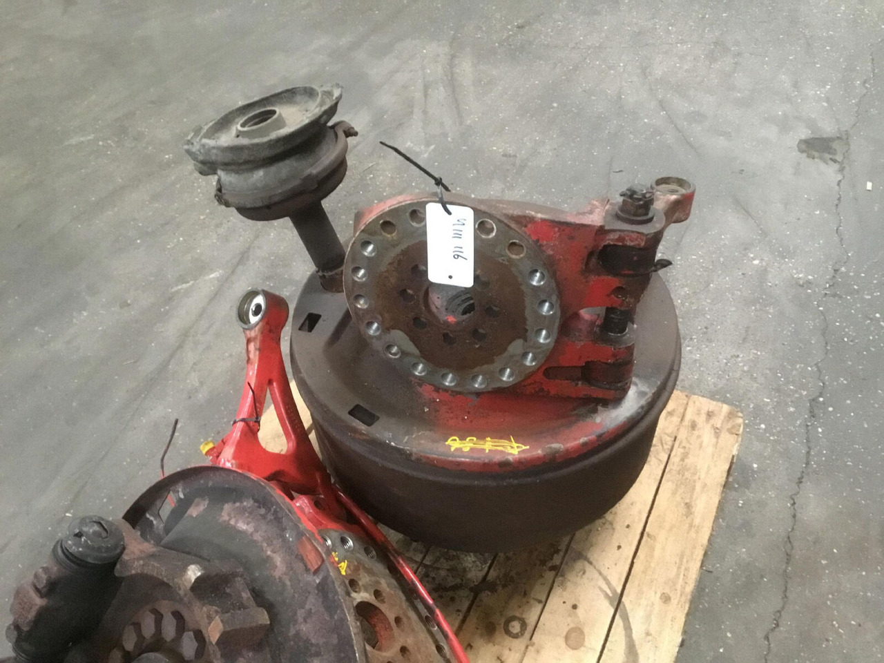 Grove GMK 5130-1 Megatrak axle house - Fuzeta pentru Automacara: Foto 4 Grove GMK 5130-1 Megatrak axle house - Fuzeta pentru Automacara: Foto 4