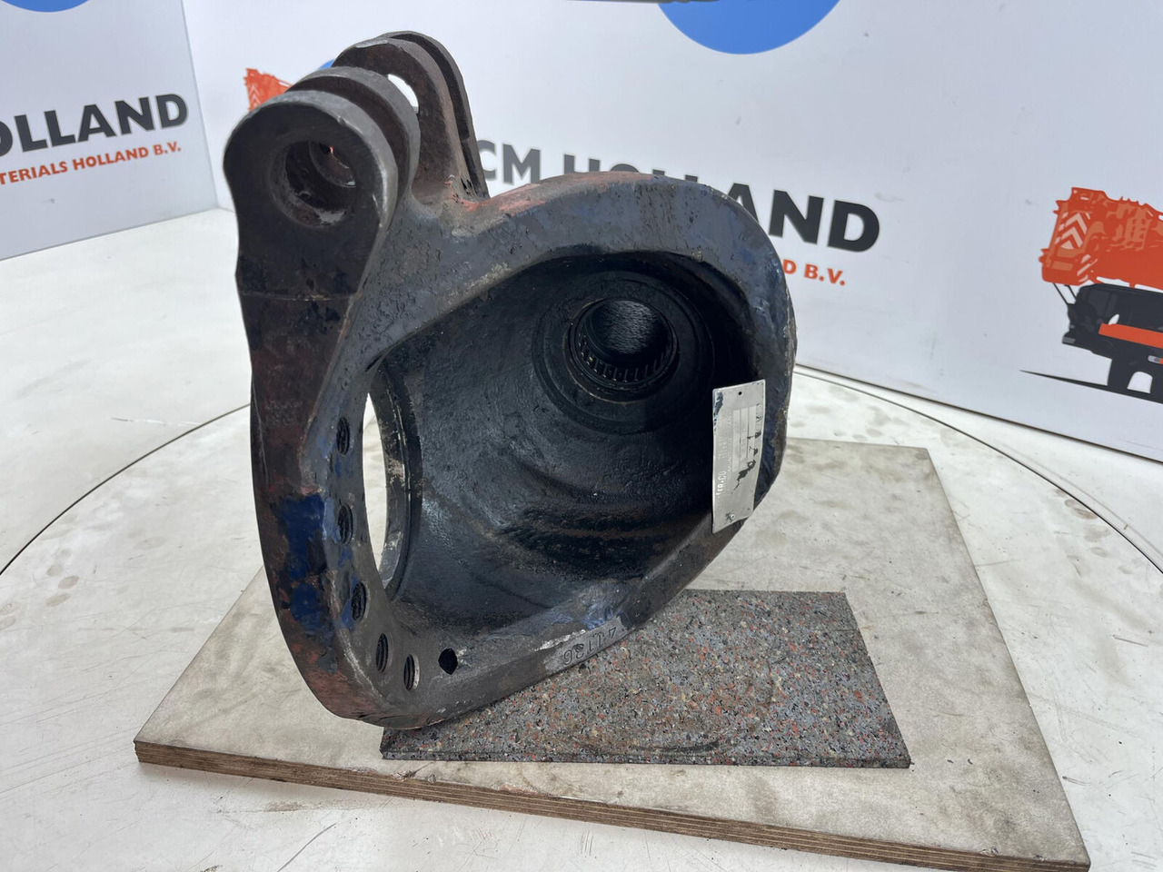 Grove GMK Steering knuckle 16 holes - Fuzeta pentru Automacara: Foto 5 Grove GMK Steering knuckle 16 holes - Fuzeta pentru Automacara: Foto 5