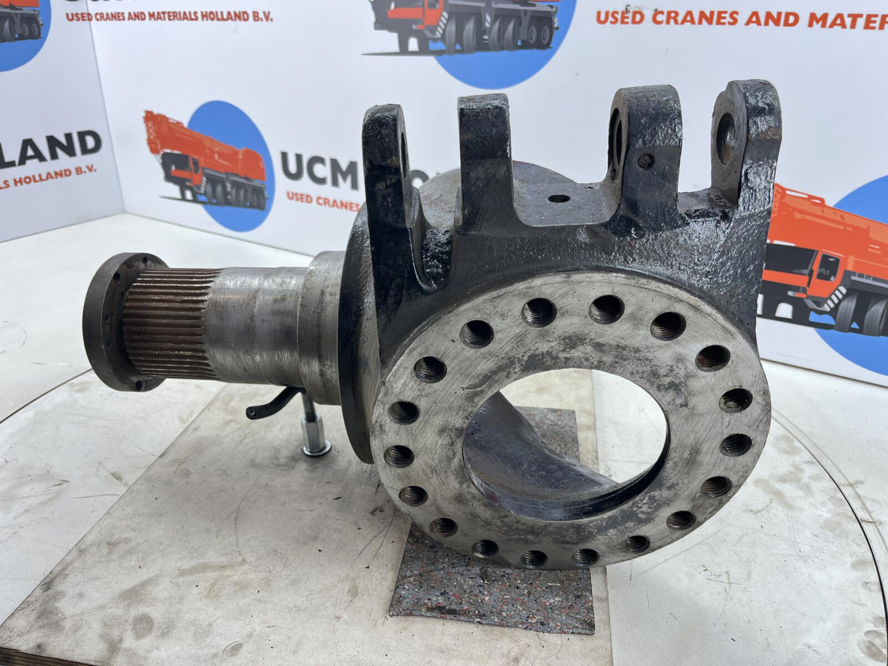 Grove GMK Steering knuckle 16 holes - Fuzeta pentru Automacara: Foto 4 Grove GMK Steering knuckle 16 holes - Fuzeta pentru Automacara: Foto 4