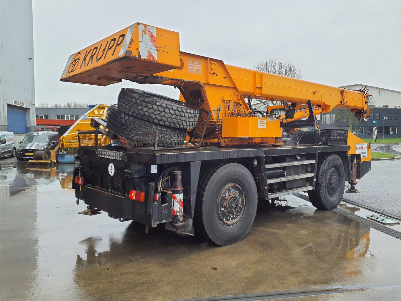 Krupp 25 GMT/AT - Automacara: Foto 3 Krupp 25 GMT/AT - Automacara: Foto 3