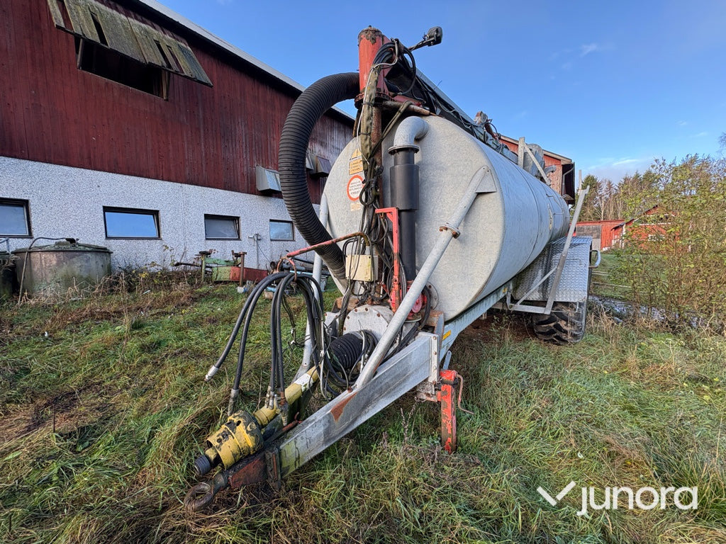 Gödseltunna - KIMADAN 15 kubik - Cisternă vidanjă: Foto 2 Gödseltunna - KIMADAN 15 kubik - Cisternă vidanjă: Foto 2