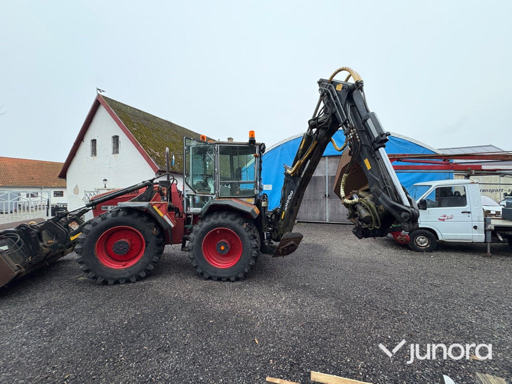 Grävlastare - Huddig, 860 - Buldoexcavator: Foto 3 Grävlastare - Huddig, 860 - Buldoexcavator: Foto 3