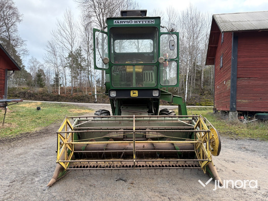 Skördetröska - John Deere 942 - Combină de recoltat cereale: Foto 2 Skördetröska - John Deere 942 - Combină de recoltat cereale: Foto 2