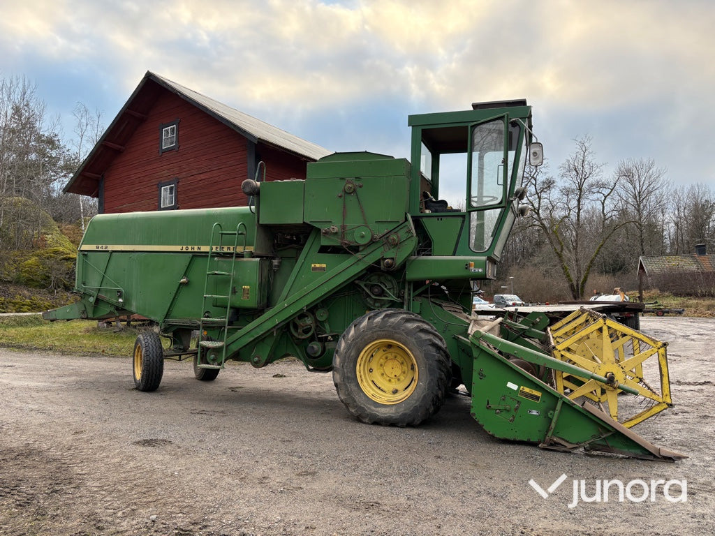 Skördetröska - John Deere 942 - Combină de recoltat cereale: Foto 4 Skördetröska - John Deere 942 - Combină de recoltat cereale: Foto 4