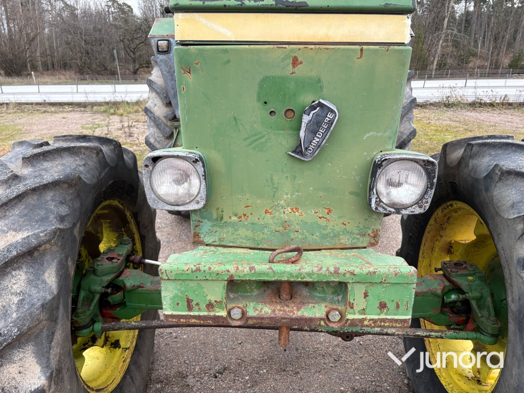 Tractor agricol Traktor - John Deere 3140 MFWD: Foto 16