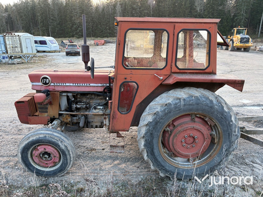 Traktor - Massey Fergusson, 178 - Tractor agricol: Foto 2 Traktor - Massey Fergusson, 178 - Tractor agricol: Foto 2