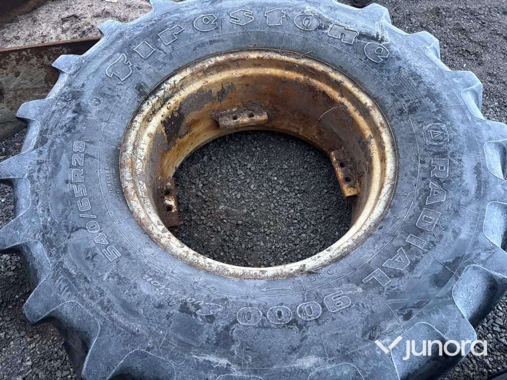 Traktordäck + Fälg - Firestone, Radial 9000, 540/65 R 28 - Roată completă pentru Utilaje agricole: Foto 4 Traktordäck + Fälg - Firestone, Radial 9000, 540/65 R 28 - Roată completă pentru Utilaje agricole: Foto 4