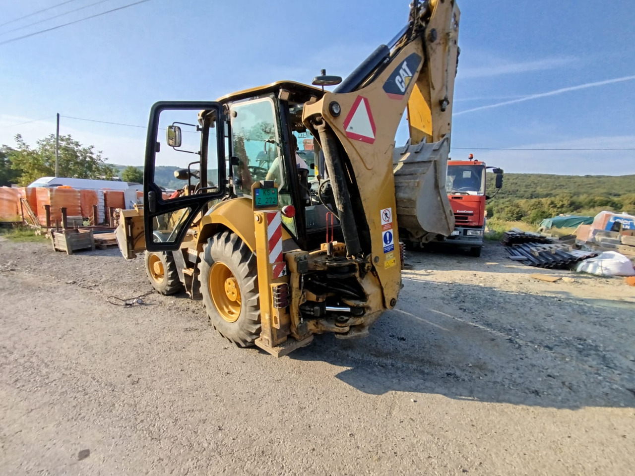 CATERPILLAR 472F2 - Buldoexcavator: Foto 2 CATERPILLAR 472F2 - Buldoexcavator: Foto 2
