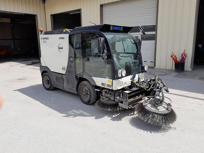 Mathieu Azura MC200 - Măturătoare stradală: Foto 1 Mathieu Azura MC200 - Măturătoare stradală: Foto 1