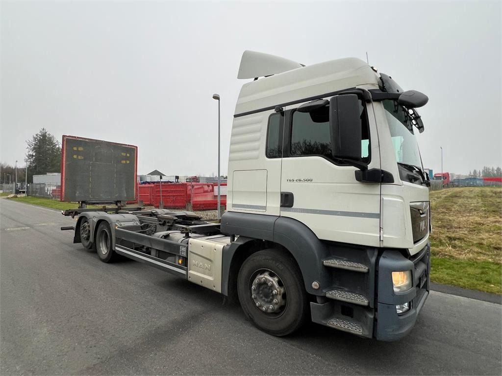 MAN TGS 26-500 6x2-4 LL - Camion transport containere/ Swap body: Foto 3 MAN TGS 26-500 6x2-4 LL - Camion transport containere/ Swap body: Foto 3