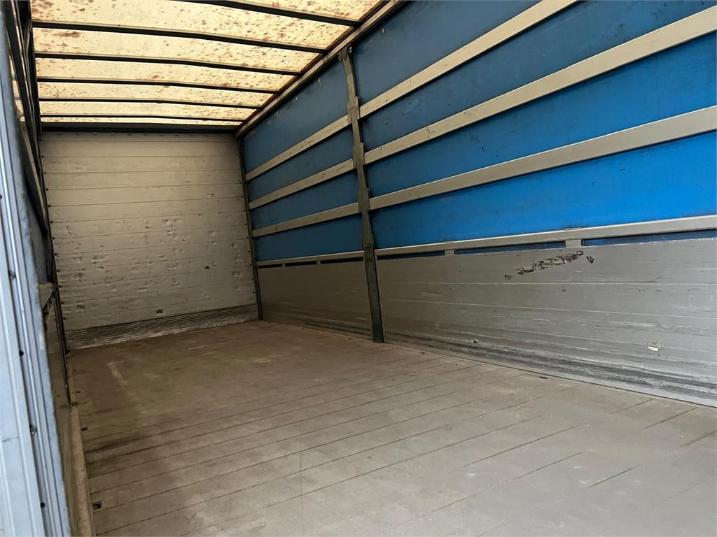 Camion cu prelată Scania P280 B 4x2 NB: Foto 10