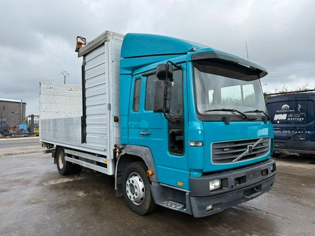 Volvo FL6-250. ALU Pritsche 5.00m. LBW. Klima. - Camion platformă: Foto 1 Volvo FL6-250. ALU Pritsche 5.00m. LBW. Klima. - Camion platformă: Foto 1