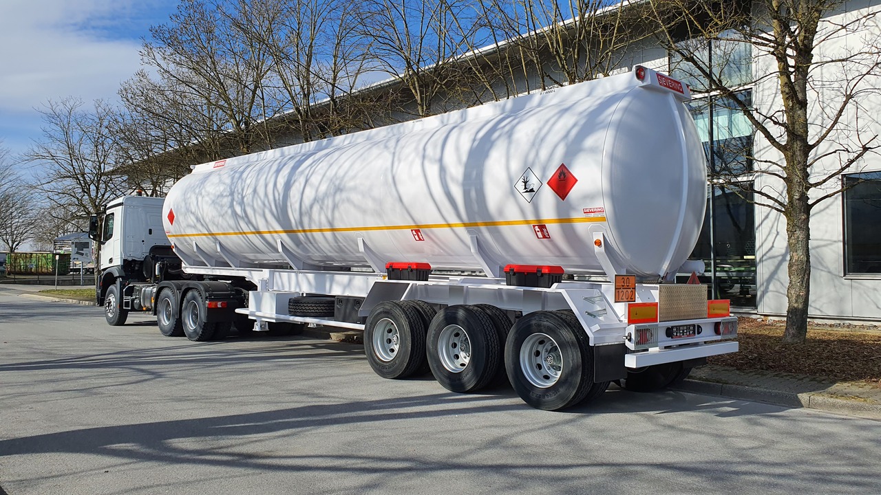 Sievering 40000 LITRE ADR FUEL TANK SEMI-TRAILER FOR MERCEDES ACTROS - Semiremorcă cisternă: Foto 3 Sievering 40000 LITRE ADR FUEL TANK SEMI-TRAILER FOR MERCEDES ACTROS - Semiremorcă cisternă: Foto 3