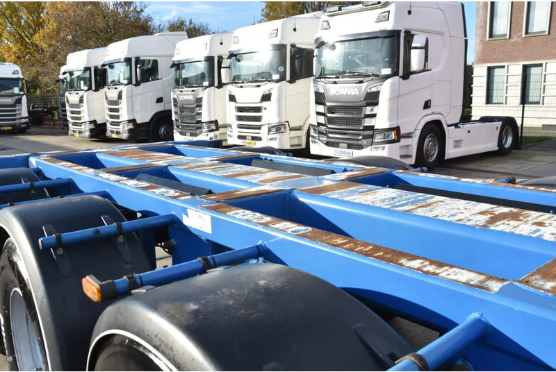 D-Tec FT-43-03V - DAMAGED - ALL CONNECTIONS - 3 x EXTENDABLE - LIFT AXLE - BPW AXLES - DRUM BRAKES - - Semiremorcă transport containere/ Swap body: Foto 5 D-Tec FT-43-03V - DAMAGED - ALL CONNECTIONS - 3 x EXTENDABLE - LIFT AXLE - BPW AXLES - DRUM BRAKES - - Semiremorcă transport containere/ Swap body: Foto 5