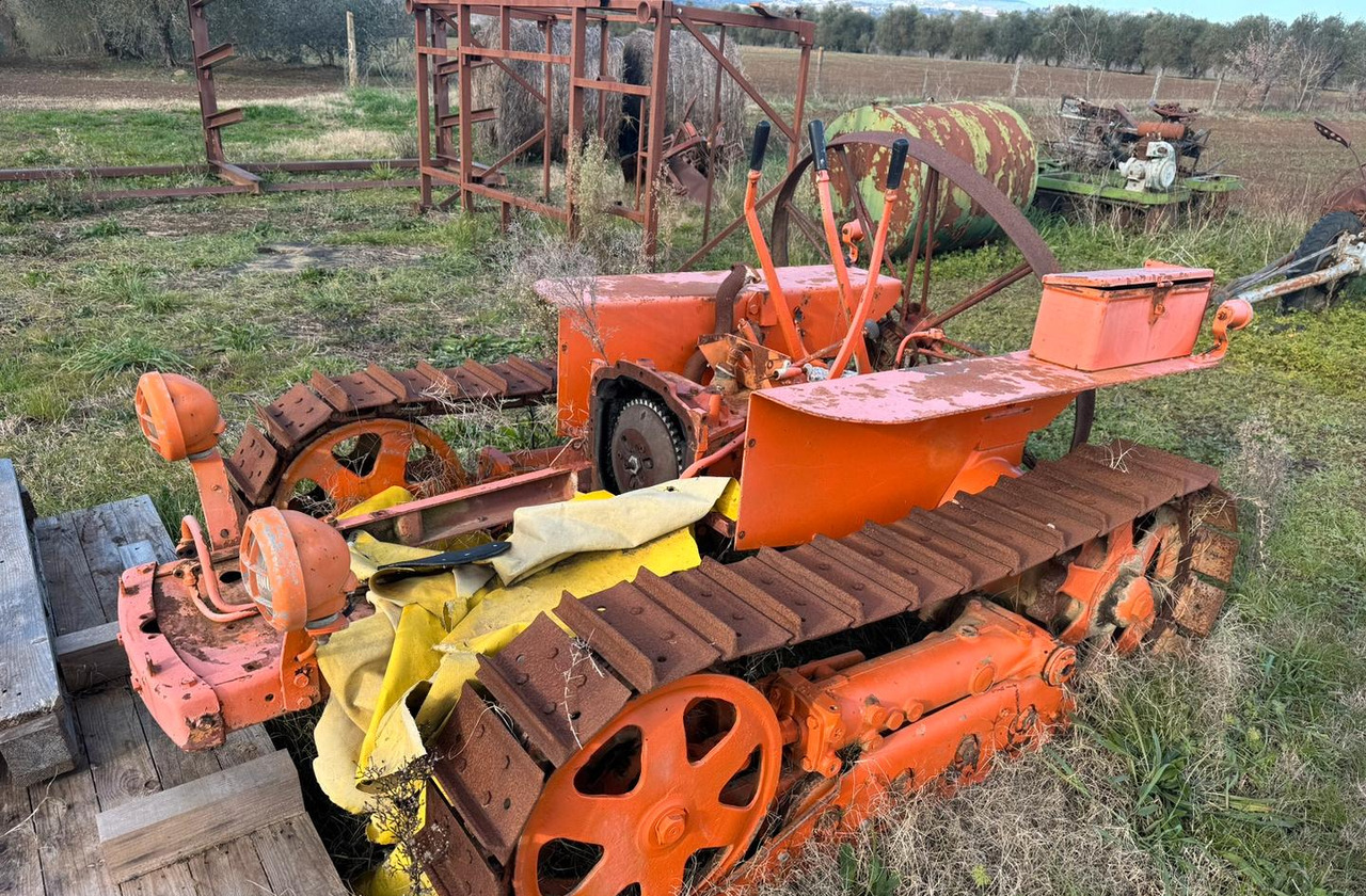 Fiat 352 - Tractor agricol: Foto 5 Fiat 352 - Tractor agricol: Foto 5